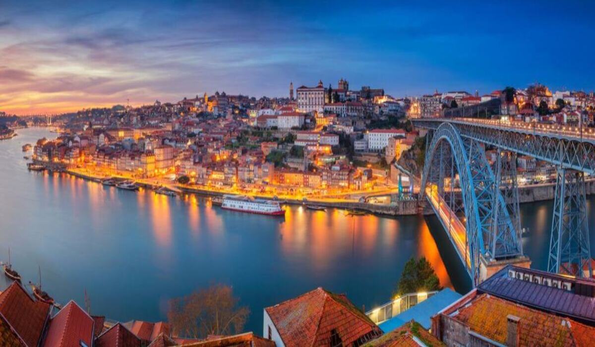 The Ultimate Guide to the D7 Visa in Portugal: Everything You Need to Know